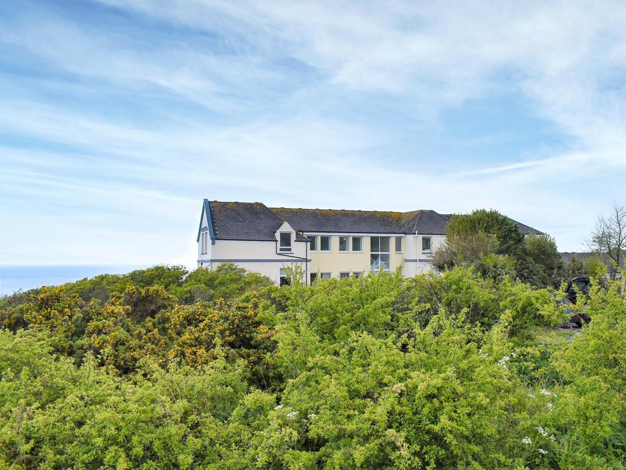 Spindrift Villa Коуврак Екстериор снимка